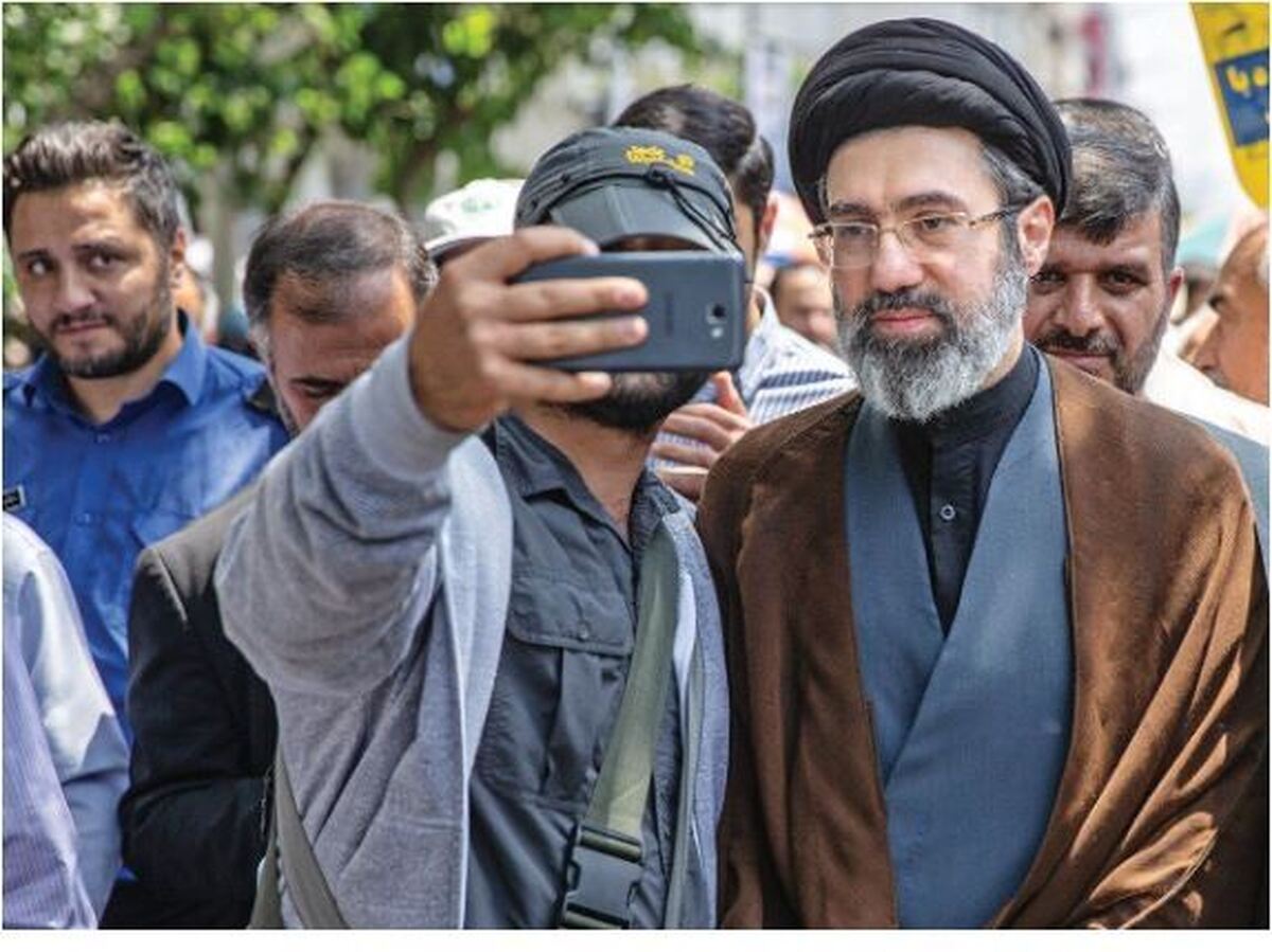 نظر رهبر انقلاب در رابطه با ورود فرزندانشان به سیاست؟