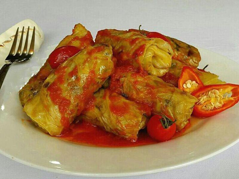 دستور پخت دلمه با رب انار؛ یک شام سبک و خوش طعم