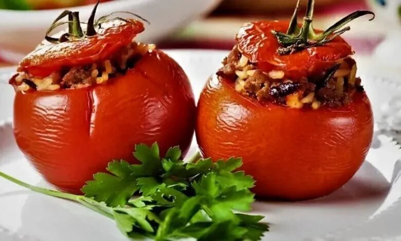 دستور پخت دلمه با رب انار؛ یک شام سبک و خوش طعم
