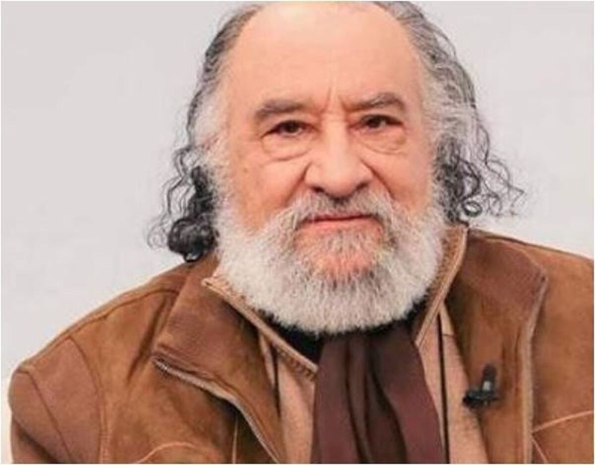 تصویر کمتر دیده شده و زیرخاکی از جشن عروسی ساده و خودمانی برادر داریوش ارجمند