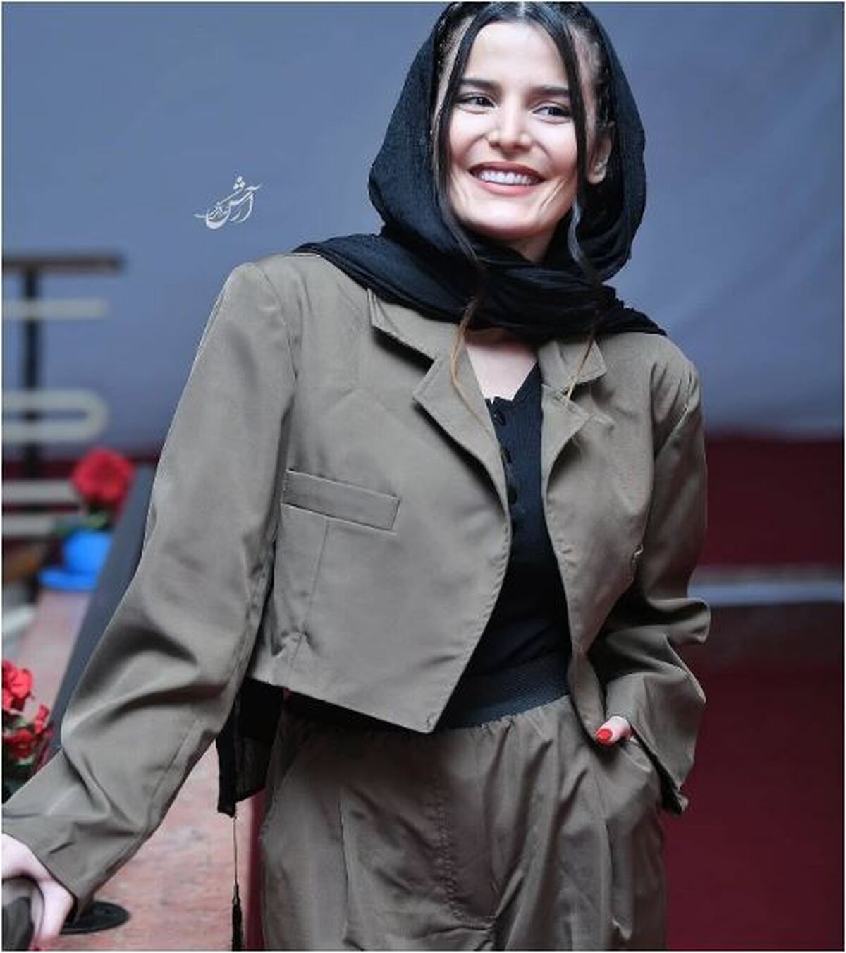 نگاهی به استایل واقعی بازیگر نقش «سوجان» خارج از کادر تلویزیون