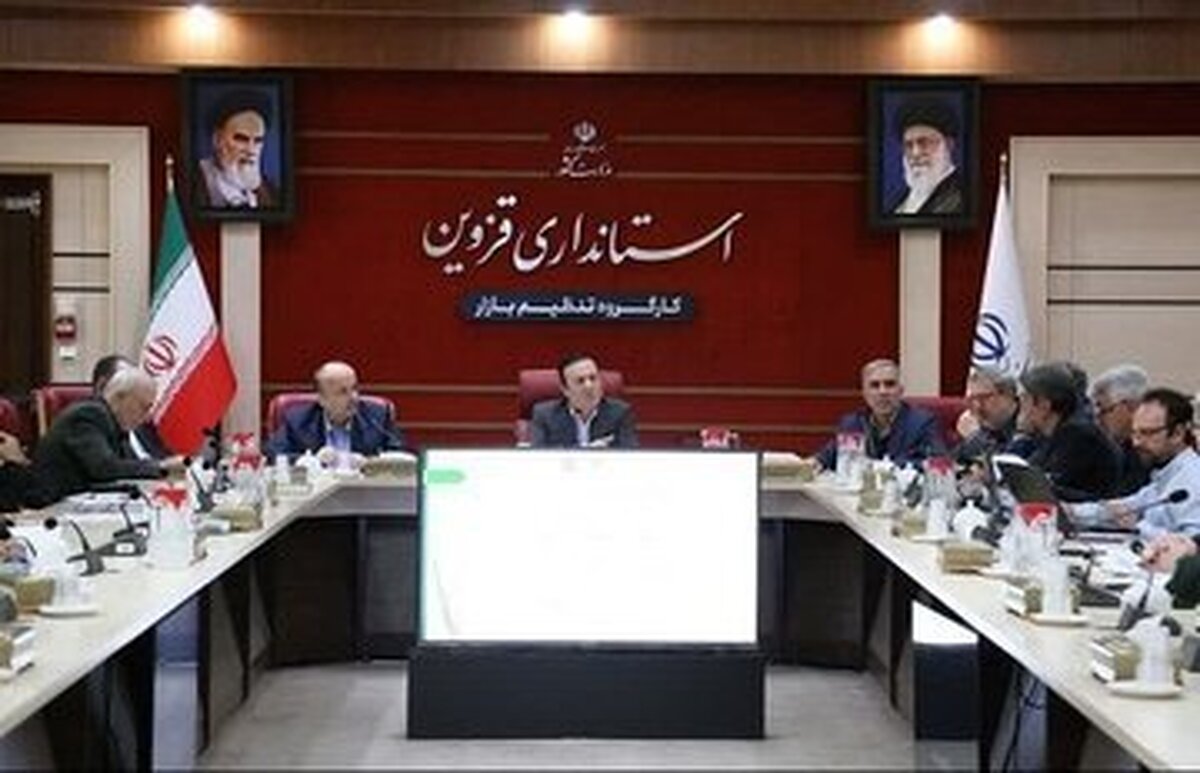 استاندار قزوین:تمام قد در راستای تأمین معیشت و رفاه مردم تلاش می کنیم