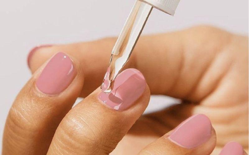 آیا لایه لایه شدن ناخن نشانه یک بیماری است؟