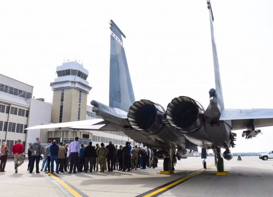 مقایسه جت‌های جنگنده چندمنظوره Dassault Rafale و Boeing F-۱۵EX Eagle II