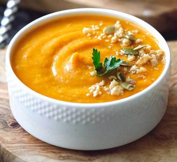 اگر به دنبال یک دسر ساده میگردی پودینگ هویج مخصوص شماست