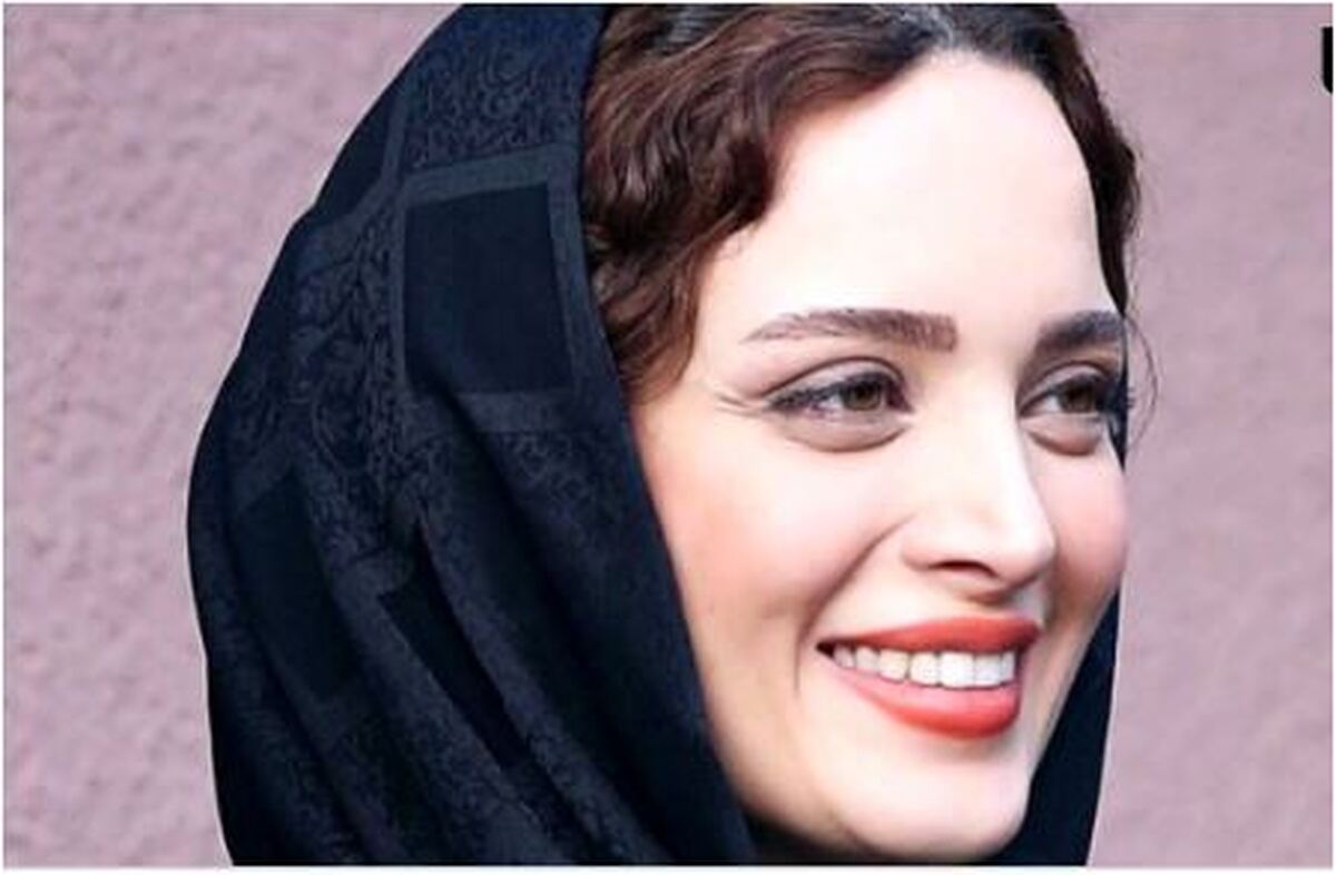 روش جالب بهنوش طباطبایی برای رونمایی از دسته گل قشنگش! +عکس