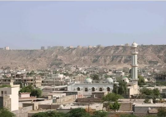 غار‌های سه‌گانه تیس؛مکانی مرموز در منطقه زرتشت نشین سیستان و بلوچستان