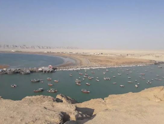 غار‌های سه‌گانه تیس؛مکانی مرموز در منطقه زرتشت نشین سیستان و بلوچستان