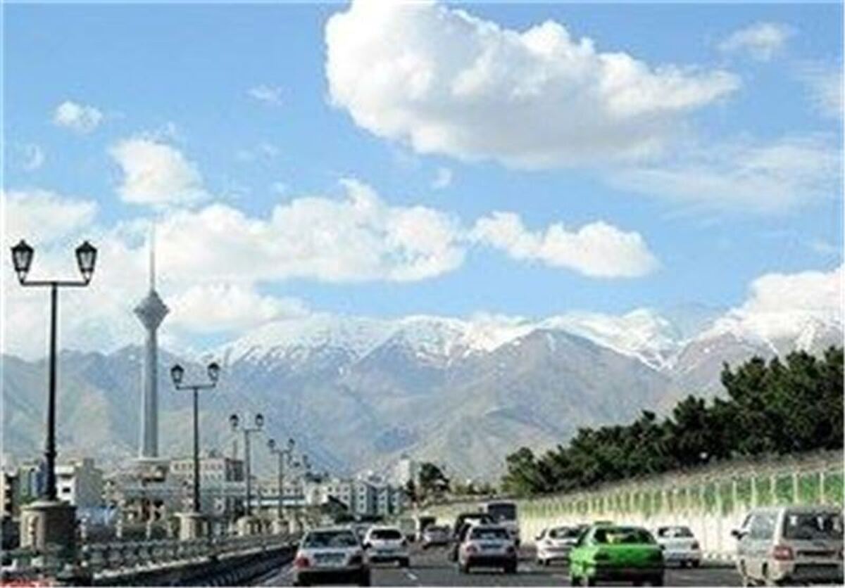 هوای ۸ نقطه تهران پاک شد