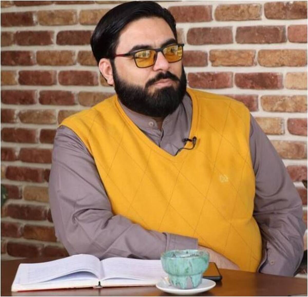 وضو حین تماشای فیلم‌های ژاپنی هم واجب شد!