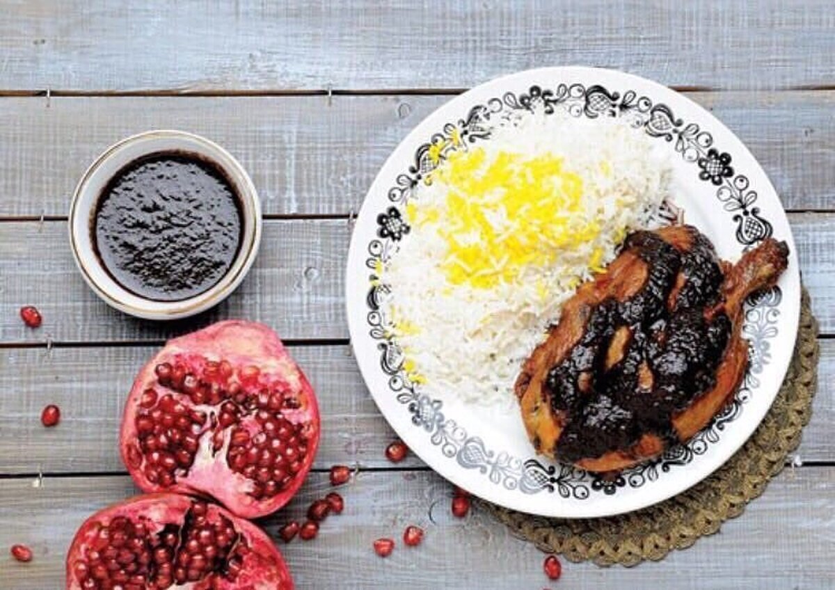 سس رستورانی اکبر جوجه با فوت و فن مخصوص