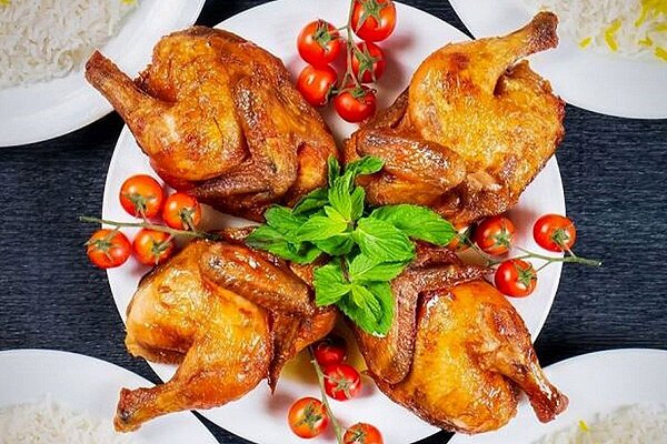 سس رستورانی اکبر جوجه با فوت و فن مخصوص