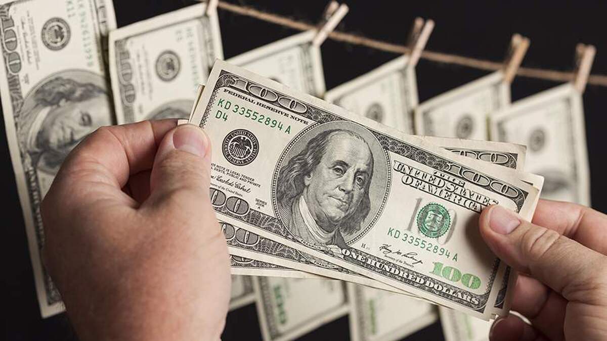 تایمز از خروج میلیونر‌ها از بریتانیا به دلیل سیاست مالیاتی صحبت کرد