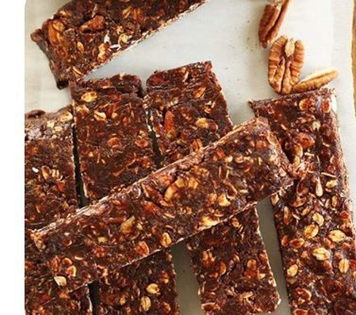 گرانولا بار براونی یک شکلات پر مغز + دستور تهیه