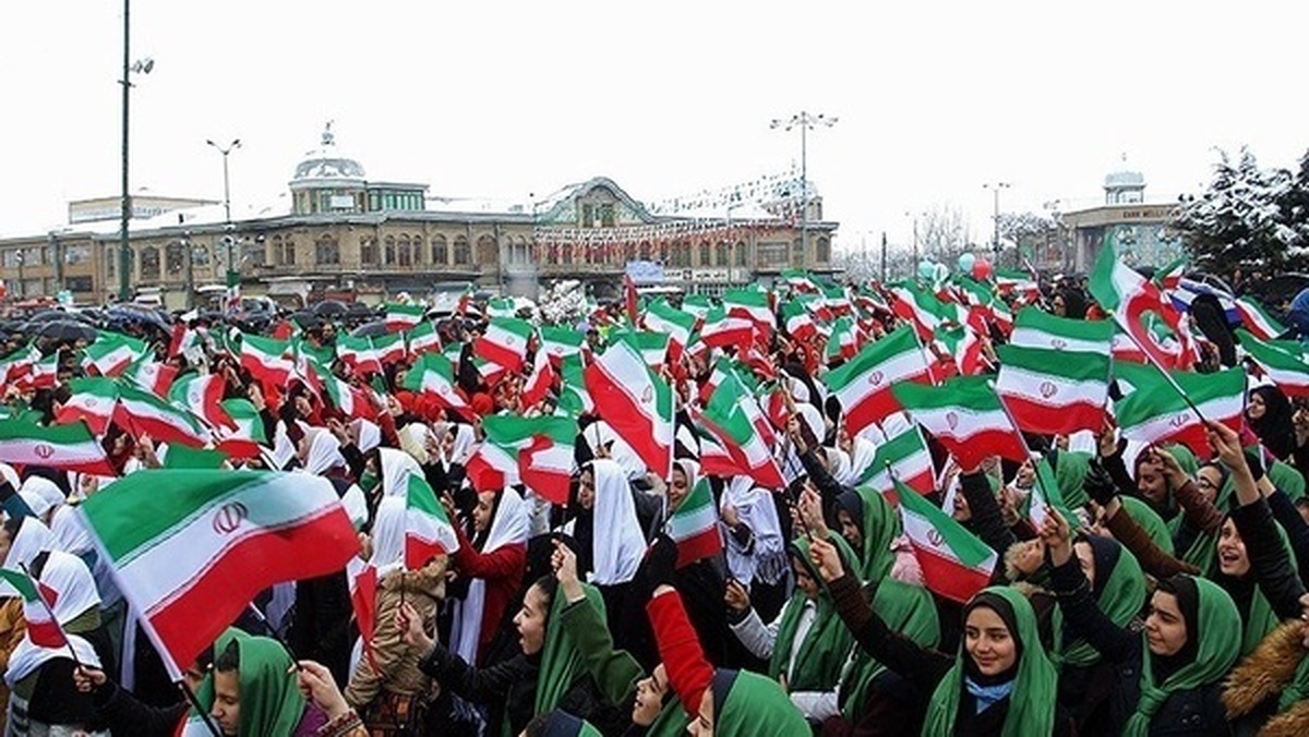 برگزاری راهپیمایی ۲۲ بهمن در ۷۵ نقطه همدان