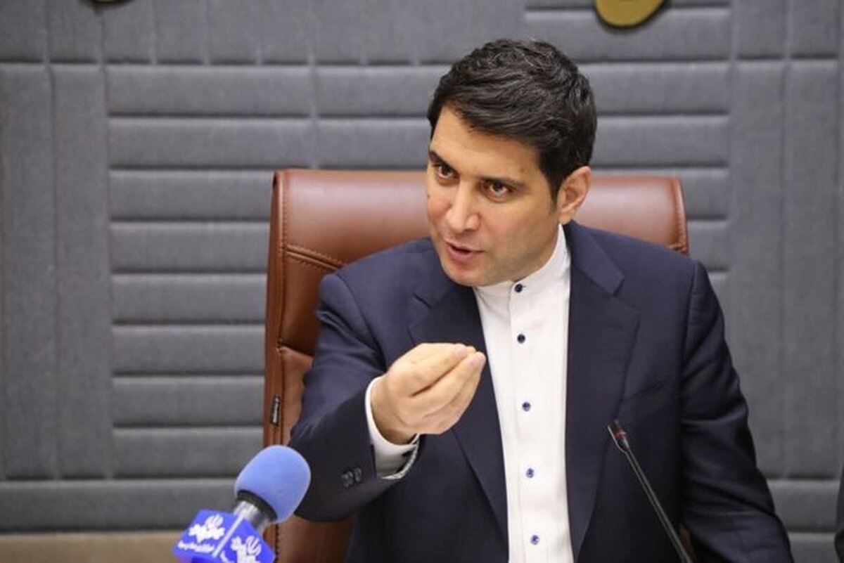 رسیدگی بە محرومان با حفظ کرامت آنها انجام شود