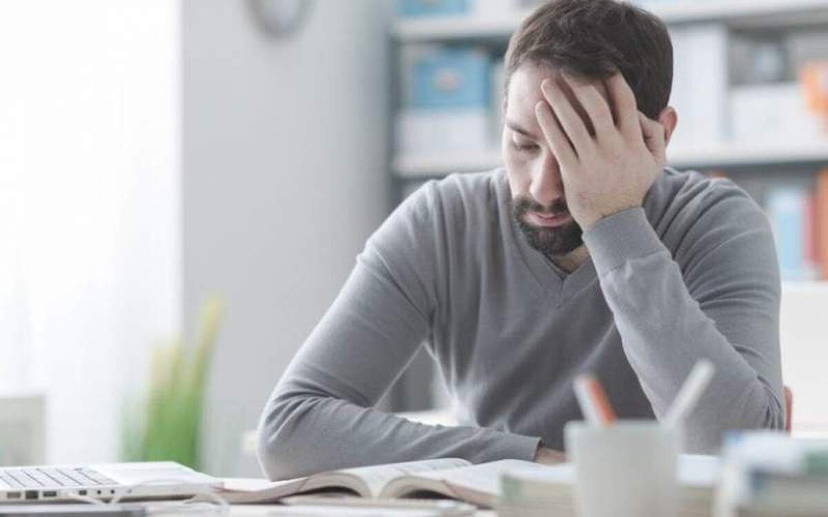 خستگی مزمن از نشانه‌های کروناویروس!