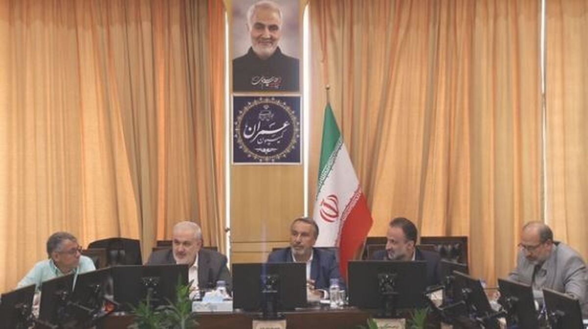 ۴۲ سوال نمایندگان از وزرای نیرو و راه در کمیسیون عمران