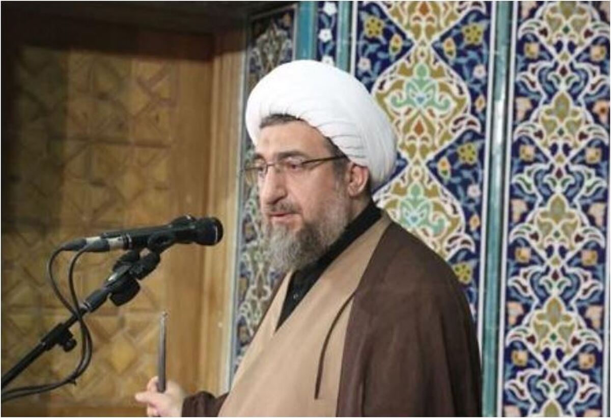 اظهارات جالب امام جمعه تبریز در مورد فراگیر بودن انقلاب اسلامی