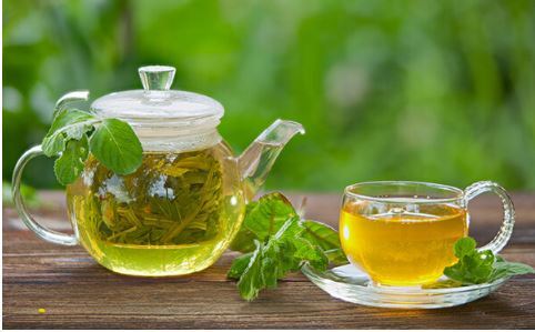 آشنایی با خواص چای‌های محبوب برای سلامت بدن