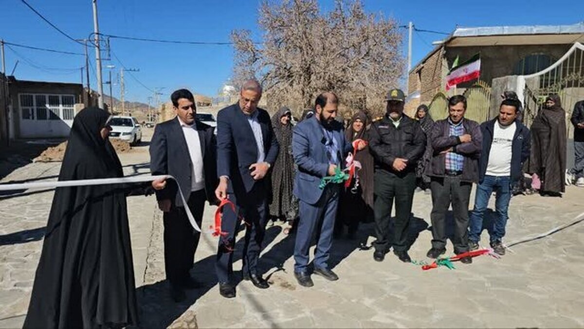 ۱۳ پروژه در روستا‌های شهرستان زرند افتتاح و کلنگ‌زنی شد