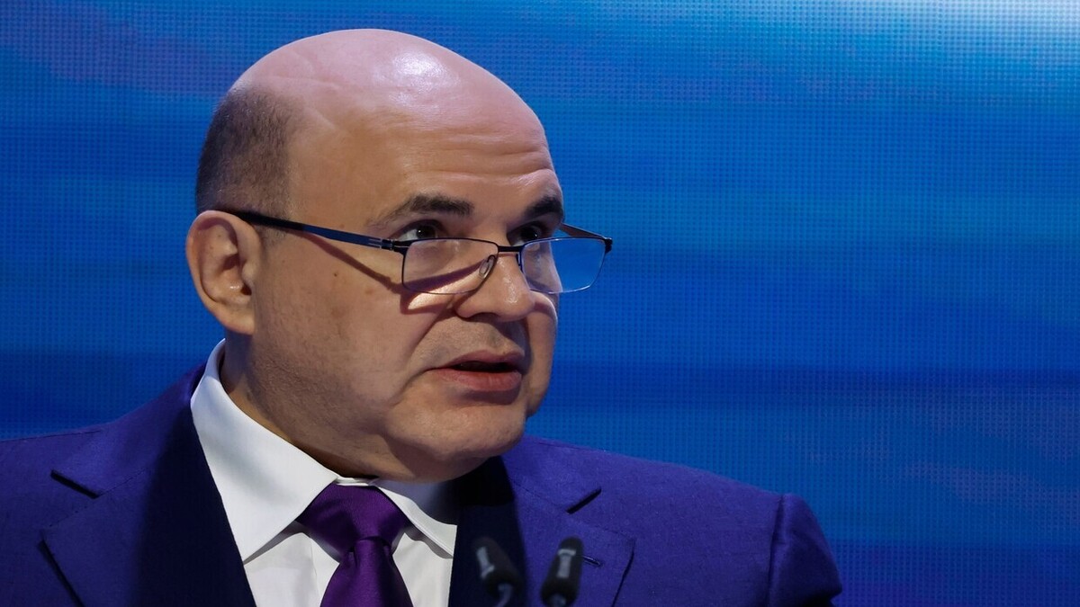 دولت روسیه فهرست کشور‌های مجاز به ورود به بازار ارز روسیه را به ۴۰ کشور گسترش داد