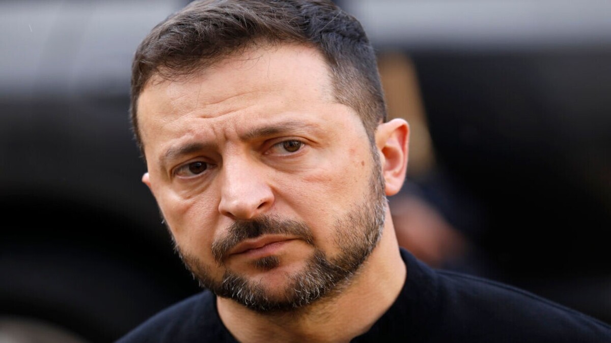 انتقاد قانونگذار اوکراینی از زلنسکی به دلیل فرمان ممنوعیت مذاکره با پوتین