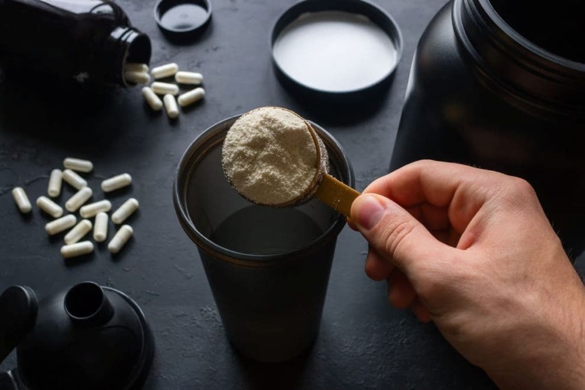 از مزایای مکمل‌های بدنسازی غافل نشوید / کاهش چربی بدن و افزایش انرژی فقط با مصرف مکمل پروتئینی