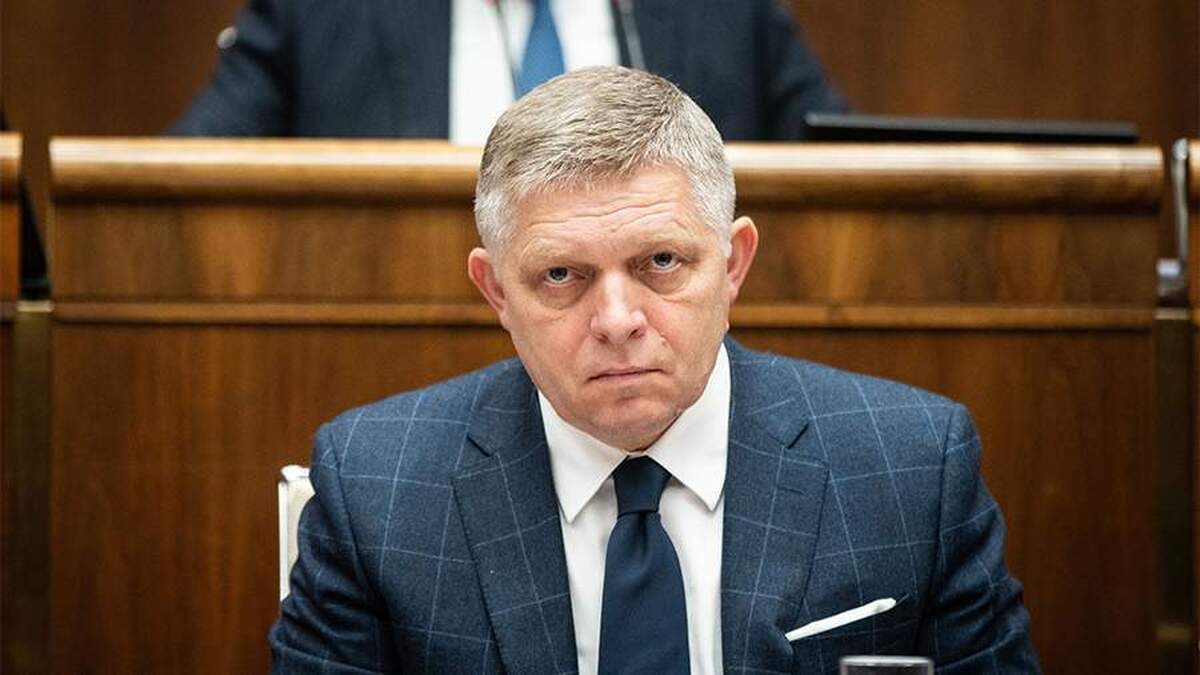 فیکو از مجوز احتمالی اوکراین برای ترانزیت گاز از آذربایجان خبر داد