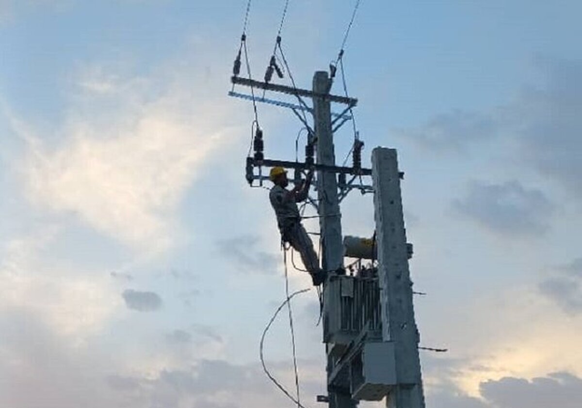 بهره‌مندی ۲۵۰ هزار خانوار روستایی سیستان و بلوچستان از برق مطمئن و پایدار