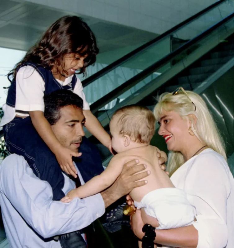 دنیای جنجالی روماریو؛ از روابط عاشقانه پرحاشیه تا آمار بحثبرانگیز گلها دنیای جنجالی روماریو؛ از روابط عاشقانه پرحاشیه تا آمار بحثبرانگیز گلها