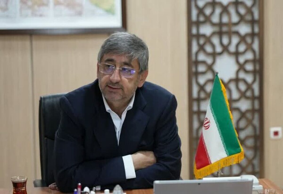‌مصمم هستیم لرستان را با خرد جمعی و استفاده از ظرفیت نخبگان اداره کنیم‌