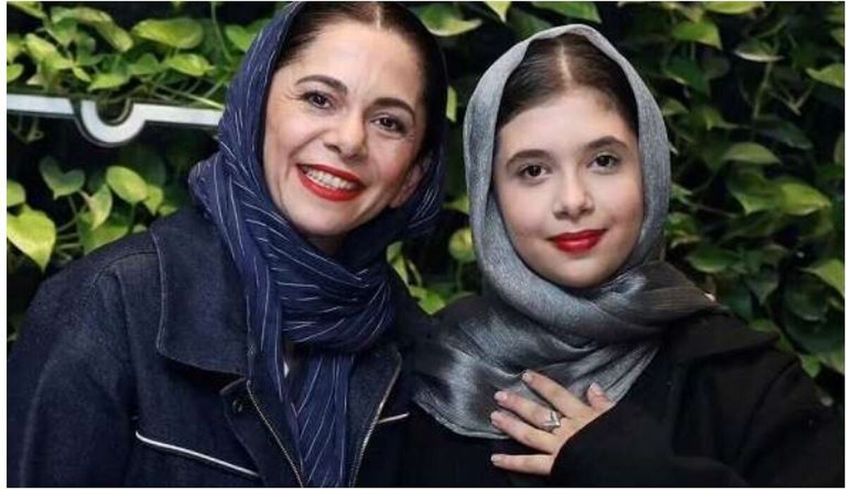 این عکس شباهت صددرصدی نفس بازغی به مادرش رو نمایان کرد!