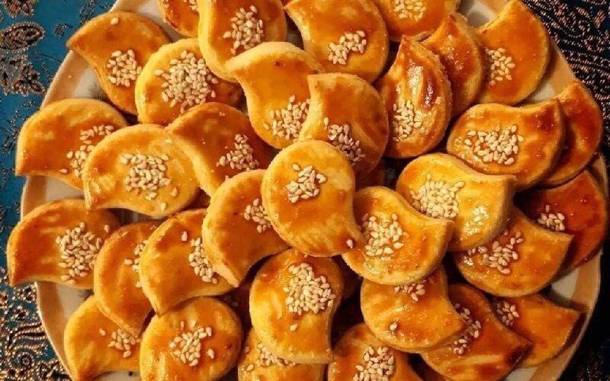 دستورالعمل خاص برای رسیدن به طعم بهشتی شیرینی نان چای