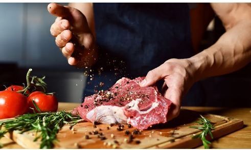ترفند‌های سریع پختن گوشت برای زنان شاغل/از دست ندید!