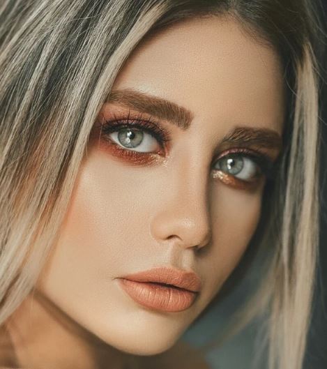 این رنگ سایه به چشمان سبز شما جلوه‌ای دو برابر می‌بخشد/حرفه‌ای میکاپ کنید!