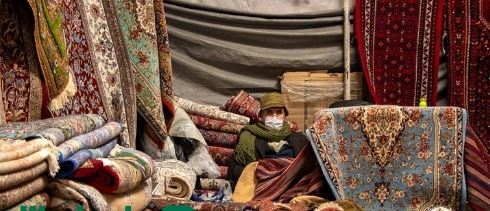 بهترین پوشاک و عتیقه جات را از این جمعه بازار تهران تهیه کنید