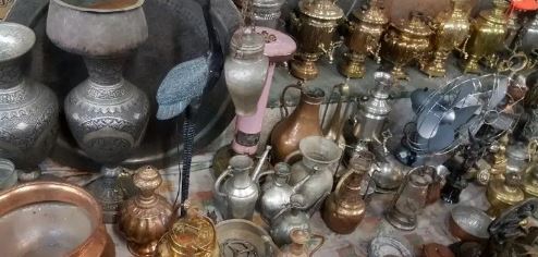 بهترین پوشاک و عتیقه جات را از این جمعه بازار تهران تهیه کنید