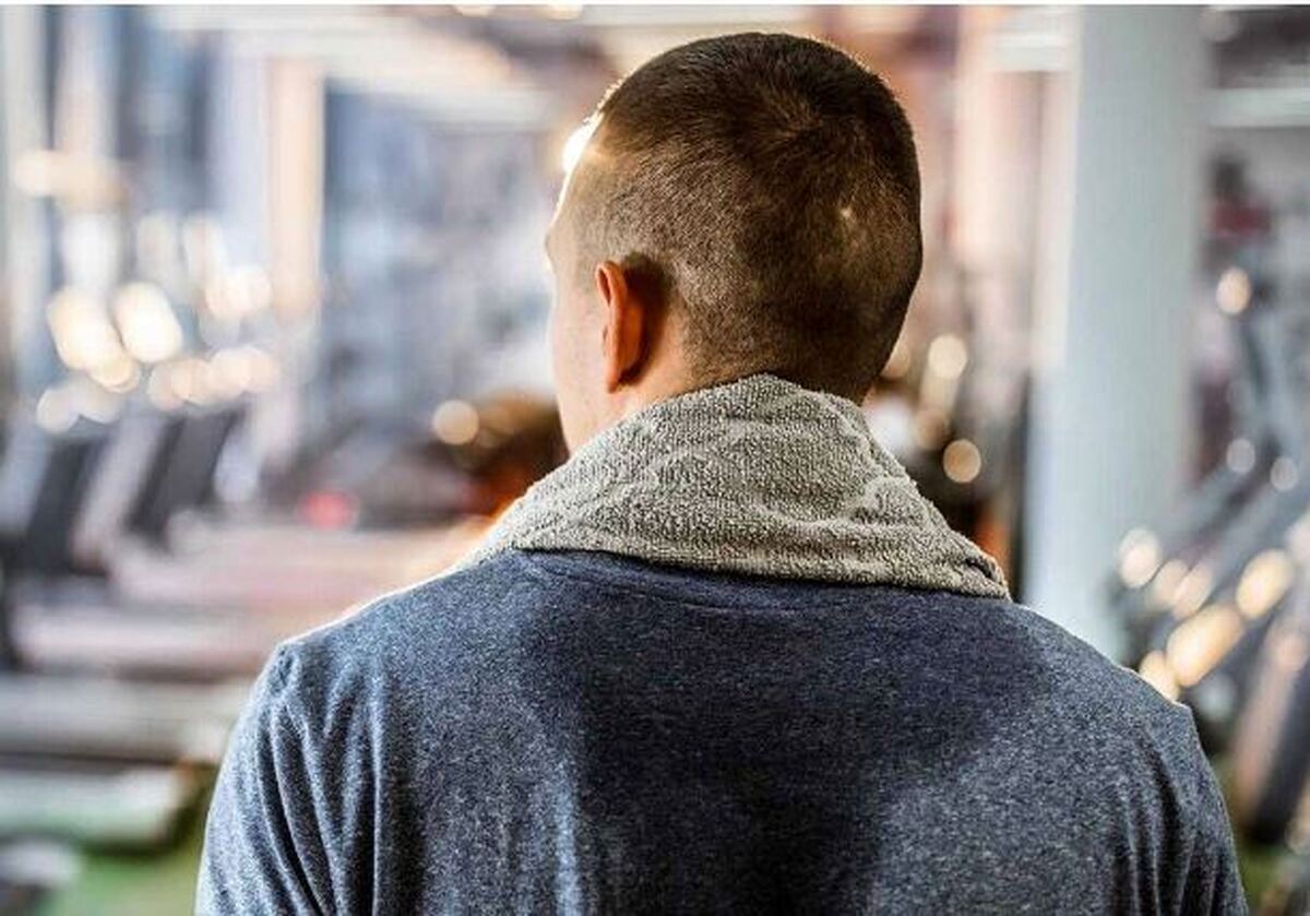 پایان دادن به یک تصور اشتباه؛ اگر حین ورزش بیشتر عرق کنید کالری بیشتری نمی‌سوزانید!