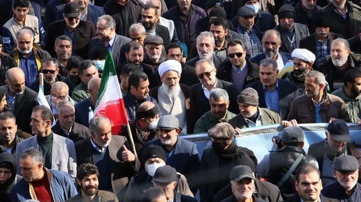 مذاکره با استکبار جهانی حاصلی ندارد