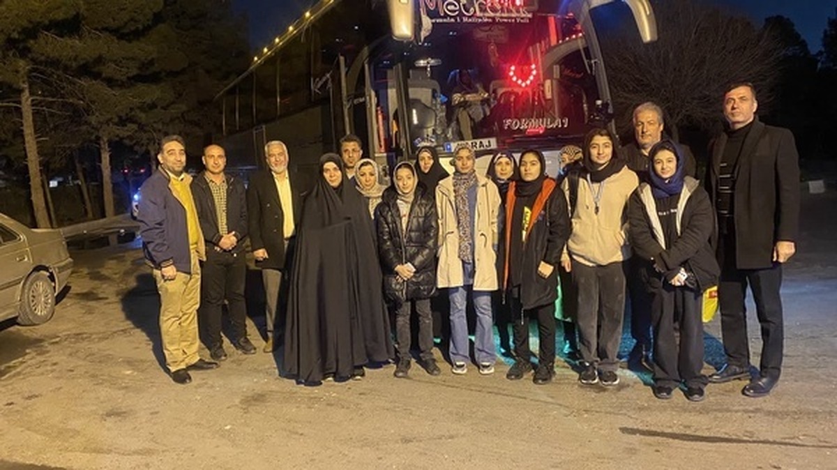 کاروان ورزشی دانش‌آموزان قم راهی شیراز شد