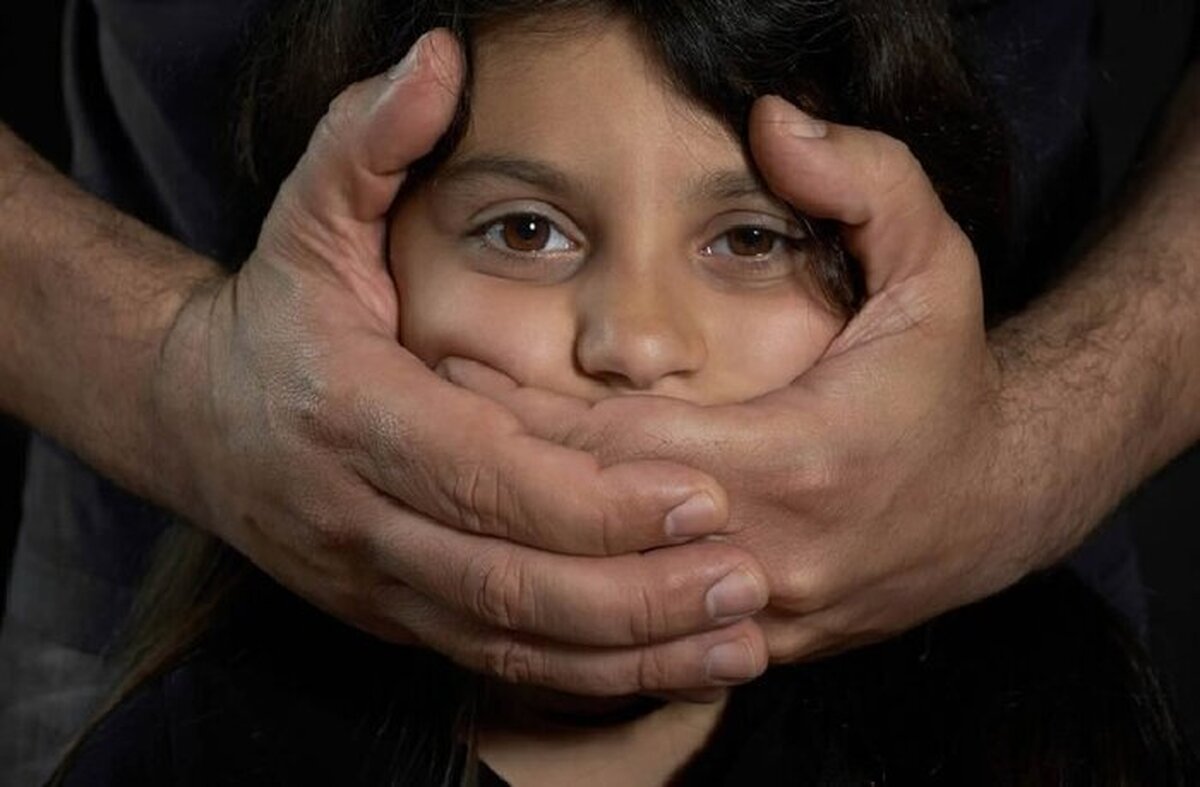 این نشانه‌ها علائم آزار جنسی کودکان هستند!