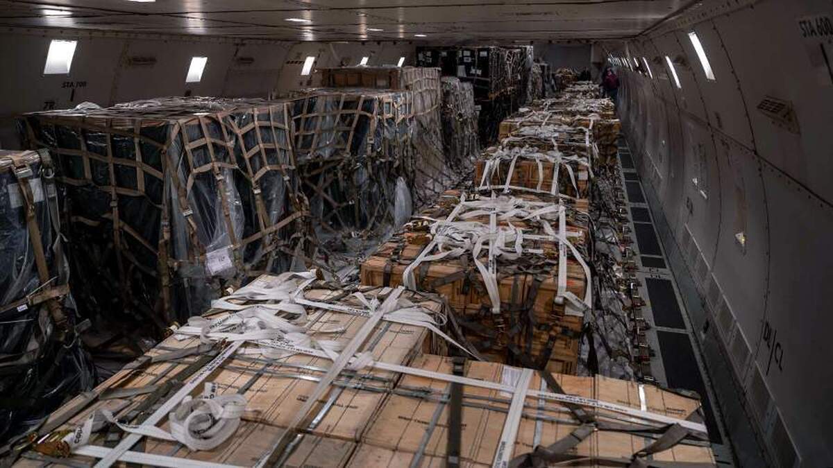 سخنان عضو پارلمان اروپا درباره فشار آمریکا بر اتحادیه اروپا