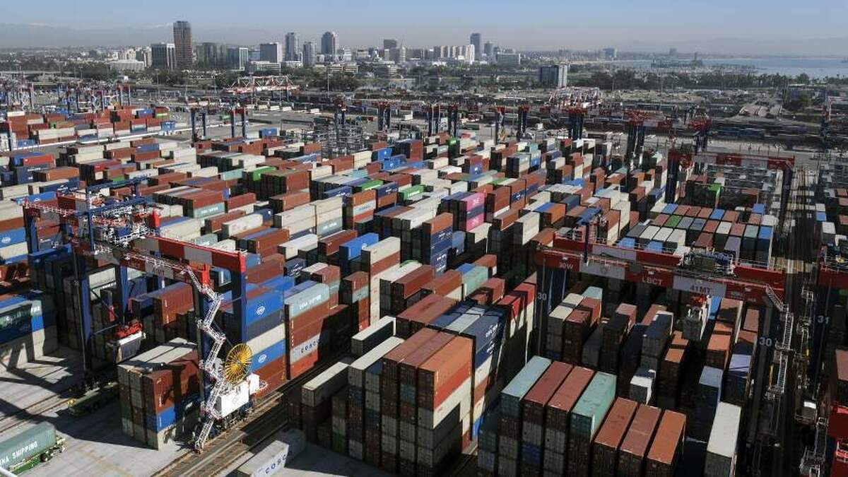 ترامپ بار دیگر تهدید به اعمال تعرفه ۱۰۰ درصدی بر برجام کرد