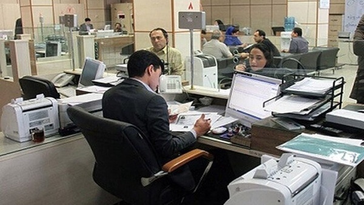 بازگشت ساعات کار ادارات استان اصفهان از اسفند ماه به روال عادی