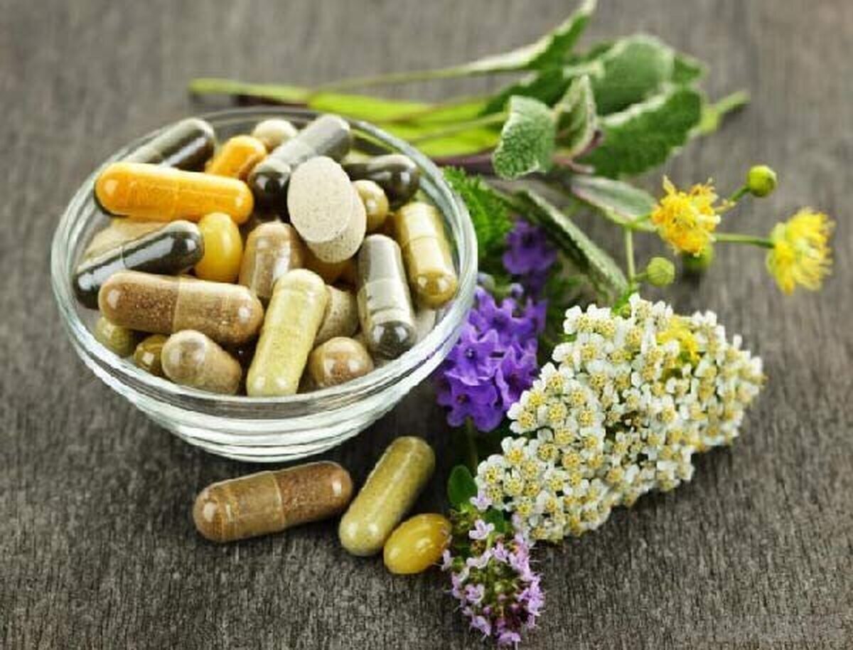 عوارض خود درمانی با دارو‌های گیاهی را جدی بگیرید