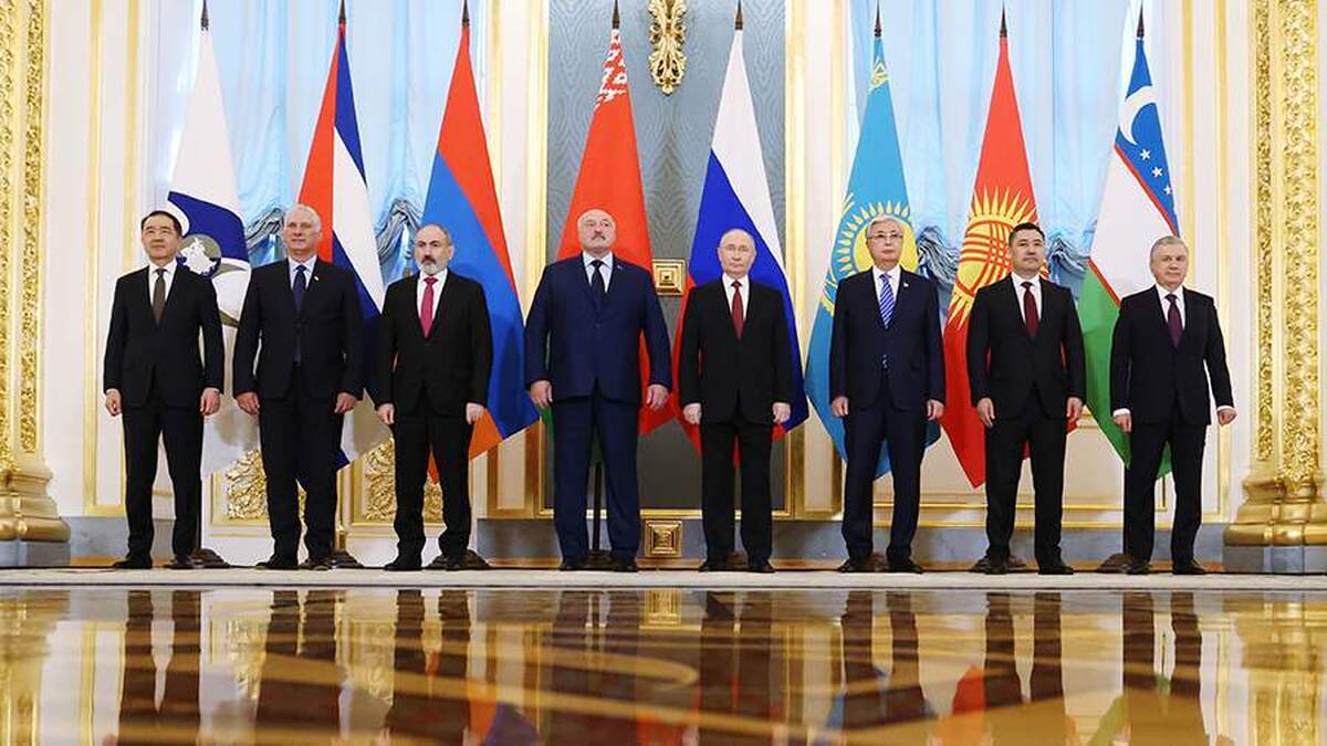 ارمنستان برنامه‌های این کشور برای خروج از اتحادیه اوراسیا را رد کرد