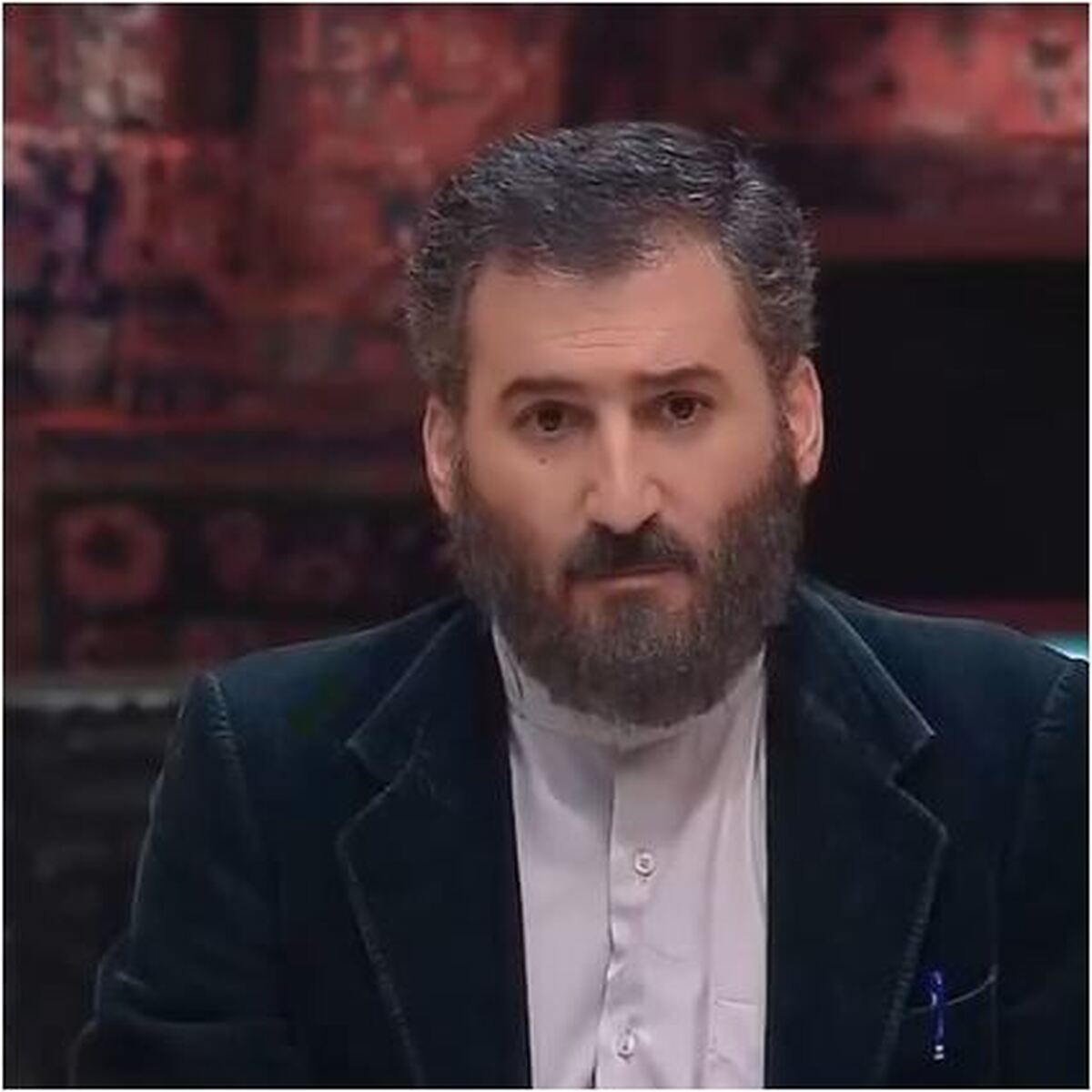 وقت گذرانی دو نفره وحید آقاپور کنار همسرش در گوشه دنج خانه پر عشقشان! +عکس