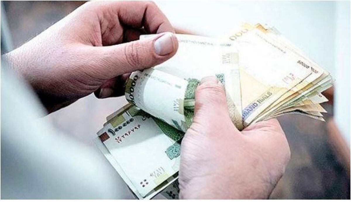 نرخ حداقل دستمزد یک کارگر باید چقدر باشد؟