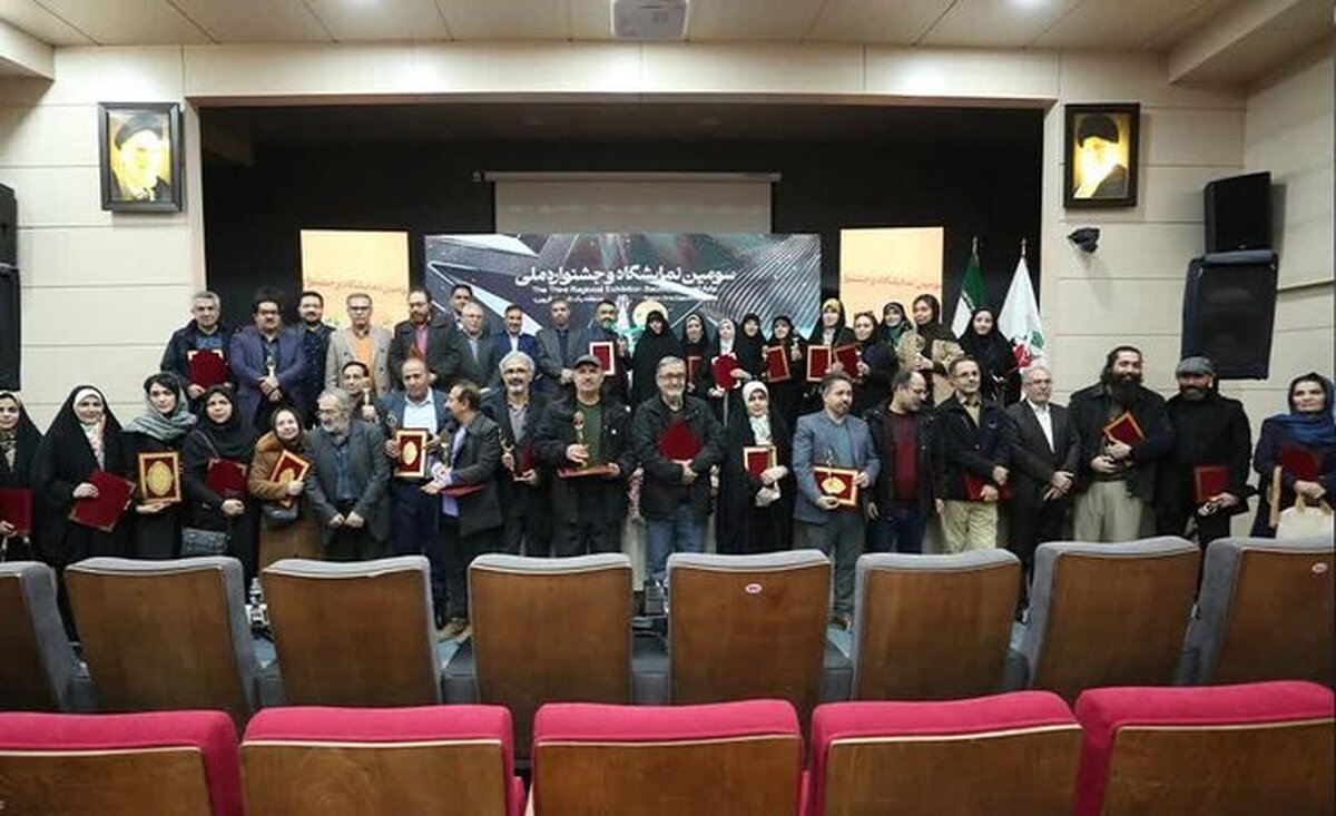 درخشش هنرمندان آذربایجان‌شرقی در جشنواره هنر‌های تجسمی ایثار